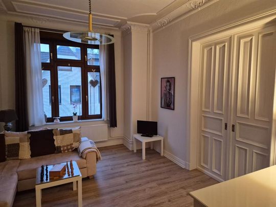 Gatermann Immobilien: Schöne 4-Zimmer-Wohnung mit Balkon in Itzehoe, Nähe Innenstadt - Photo 1