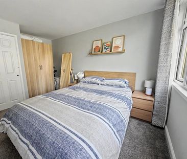 St Martins Court, Bath - Photo 3