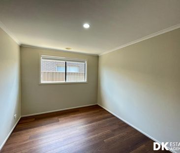 Spacious 4 Bedroom House - Photo 6