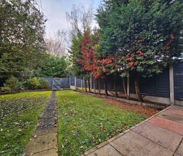 3 bedroom detached house to rent - Photo 3