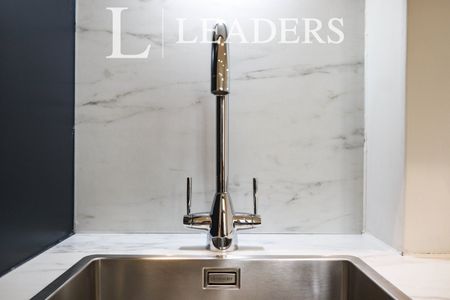 studio to rent Leopold Chambers, 5 Leopold Street, Sheffield, S1 - Photo 3