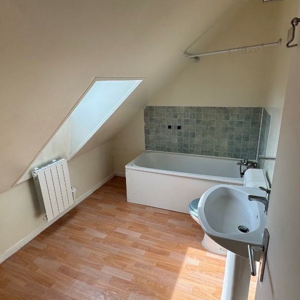 Location Appartement 2 pièces 22m² DOUAI 59500 - Photo 1