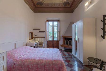 Viale Francesco Petrarca, Florence, Tuscany 50124 - Photo 3