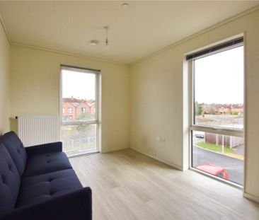 Hazel Road, Bristol - Photo 6