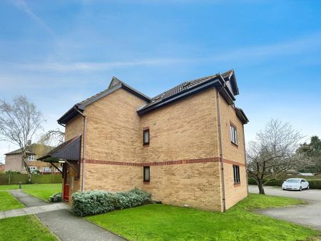 1 bedroom flat to rent - Photo 5