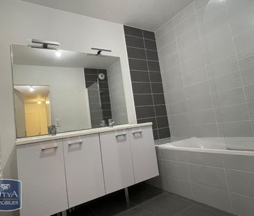 Location Appartement 4 pièces 81m² RENNES 35000 - Photo 4