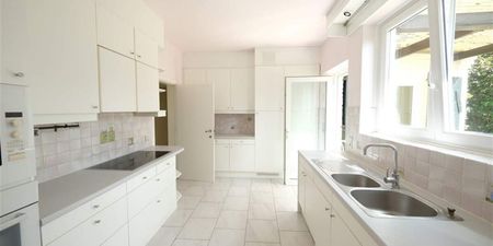 Villa te huur in Wezembeek-Oppem voor € 2.850 met 4 slaapkamers - Photo 2
