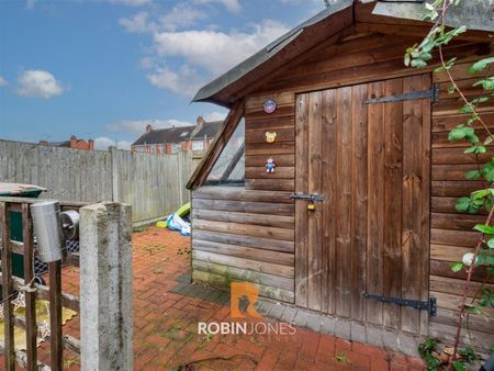 3 BED Terraced House To rent - Photo 4