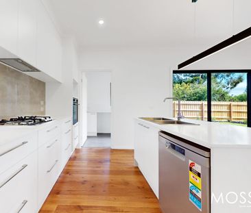 57A Blazey Road, Croydon South, Vic 3136 - Photo 3