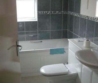 4 bedroom detached house to rent - Photo 4
