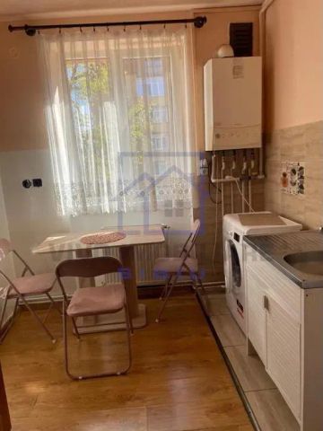 Apartament de inchiriat in Sibiu - 2 camere, decomandat, zona Cedonia - Photo 2