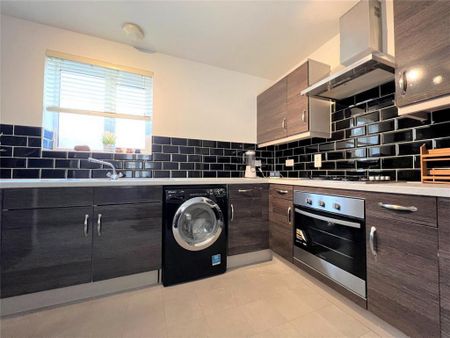 2 bedroom apartment to rent - Photo 5