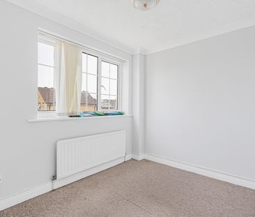 Oakfield Close, Potters Bar - Photo 2