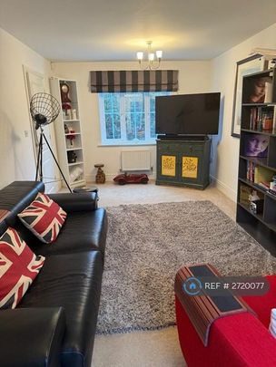 3 bedroom detached house to rent - Photo 1