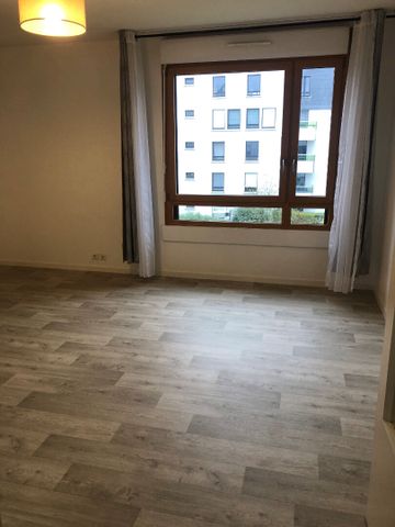 Appartement Reims 2 pièce(s) 46.9 m2 - Photo 2