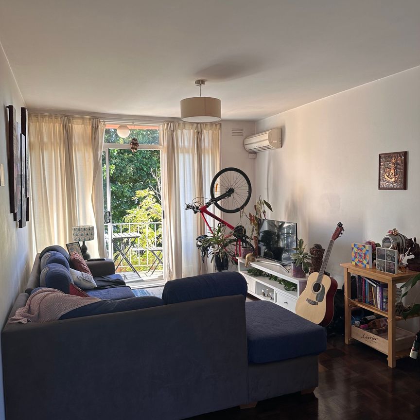 St Kilda East - Photo 1