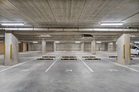 Exclusive Apartment With 3x Secure Parking - Photo 3