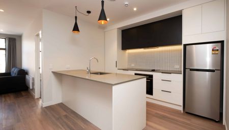 High end - Central City Apartment - Available 14th March 2026 - Photo 3