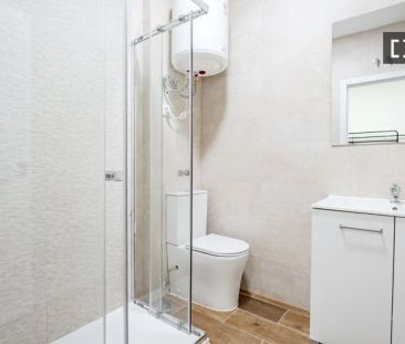 Piso de alquiler en San Fermín - Photo 6