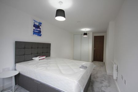 2 bedroom apartment to rent - Photo 5