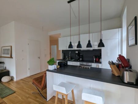 Hochwertige Neubauwohnung mit Balkon im schönen Winterhude - Foto 4