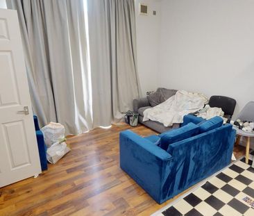 3 bedroom ground floor flat to rent - Photo 1