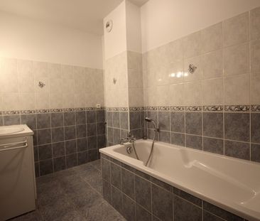 Location Appartement 2 pièces 57m² VICHY 03200 - Photo 6