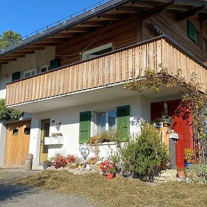 4½ Zimmer-Wohnung in Faulensee (BE), möbliert, auf Zeit - Foto 1