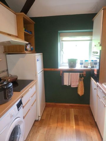 2 bedroom apartment to rent - Photo 5