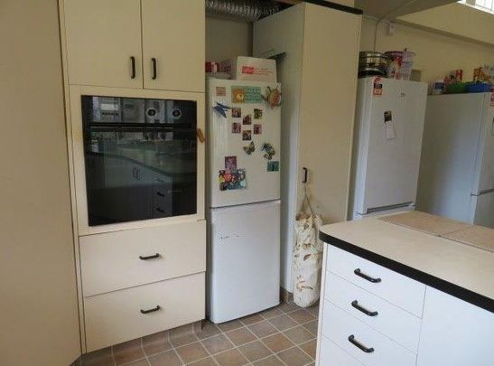 COST EFFECTIVE LIVING AVAILABLE - RENT INCLUDES POWER/INTERNET - Photo 1