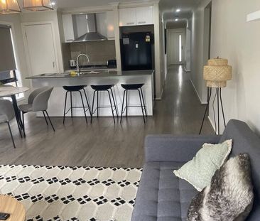 South Morang - Photo 1