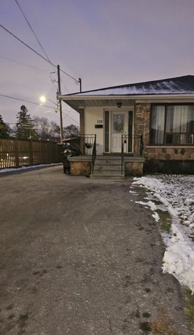 For Lease - 179 Giltspur Drive Unit# Unit A, Toronto, Ontario - Photo 5