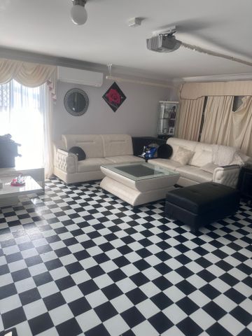 Redbank Plains - Photo 5