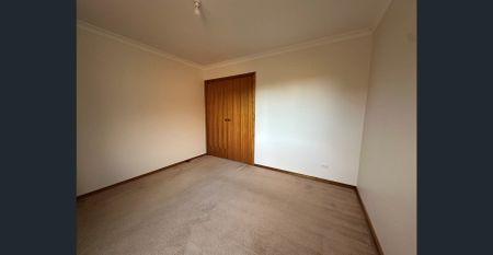 Two-Bedroom Unit in Quiet Rear Position - Photo 3