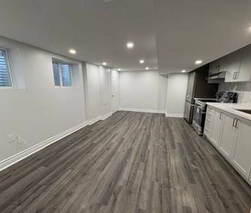 For Lease - 25 Freer Crescent, Ajax, Ontario - Photo 4