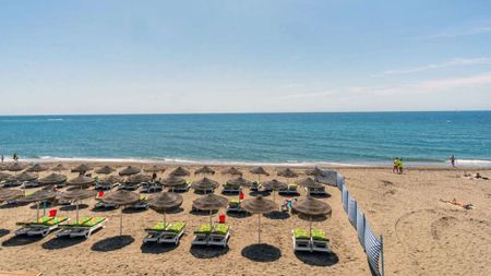 1 room luxury Apartment for rent in Benalmádena, Andalusia - Photo 2