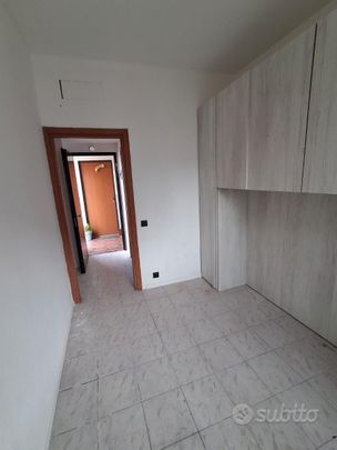 Monolocale arredato zona Loreto - Foto 1