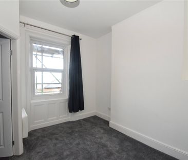 1 bed ground floor flat to rent in Trafalgar Square, Scarborough, YO12 - Photo 3