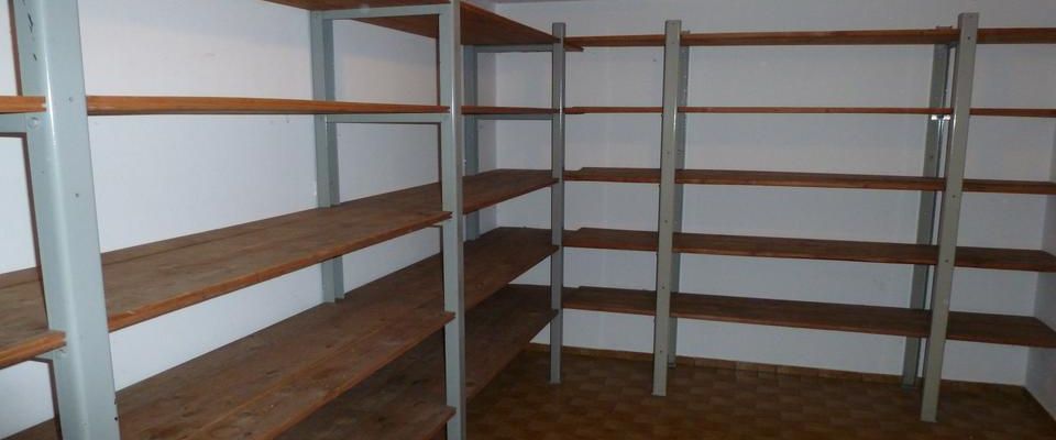 Tolle OG-Wohnung im 2 FH komplett renoviert, mit PKW-Stellplatz und Balkon in Gohfeld! - Photo 1