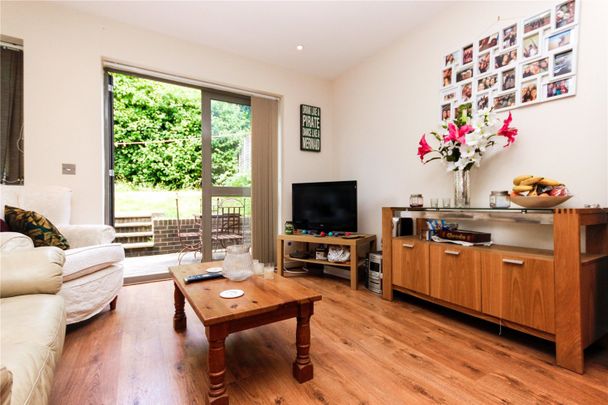 Egerton Court, - Photo 1