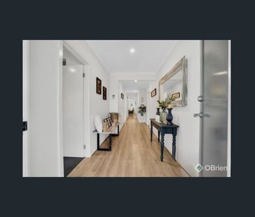 Modern & Comfortable - Photo 5