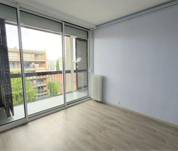 Location Appartement 3 pièces 59m² MONTAUBAN 82000 - Photo 2