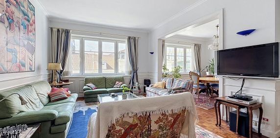 Appartement te huur in Brussel voor € 2.730 met 4 slaapkamers - Photo 2