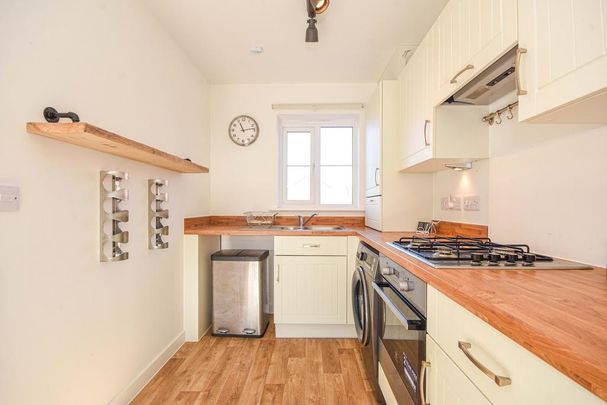 2 bedroom semi-detached house to rent - Photo 1