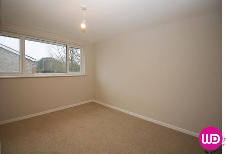 3 bedroom terraced house to rent - Photo 3