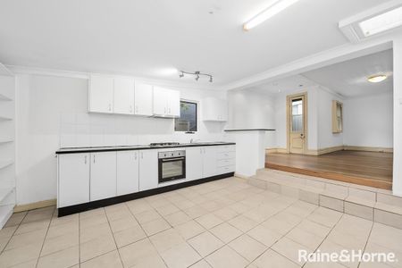 Two Bedroom Home In tempe - Photo 3