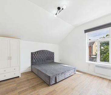 124 Ash Road, AldershotProperty for lettings - Seymours - Photo 2