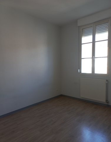 À Louer - Spacieux T5 en Duplex à Chalon-sur-Saône - Photo 4