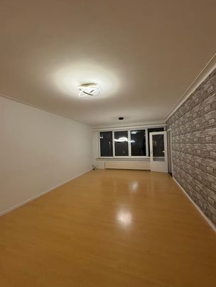 Appartement te huur - Foto 1