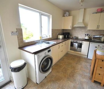 11 Sandhurst Drive, Bangor, BT20 5NX - Photo 6